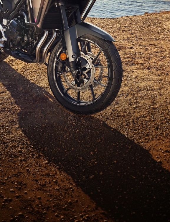 19-inch Front Wheel 19-inch Front Wheel