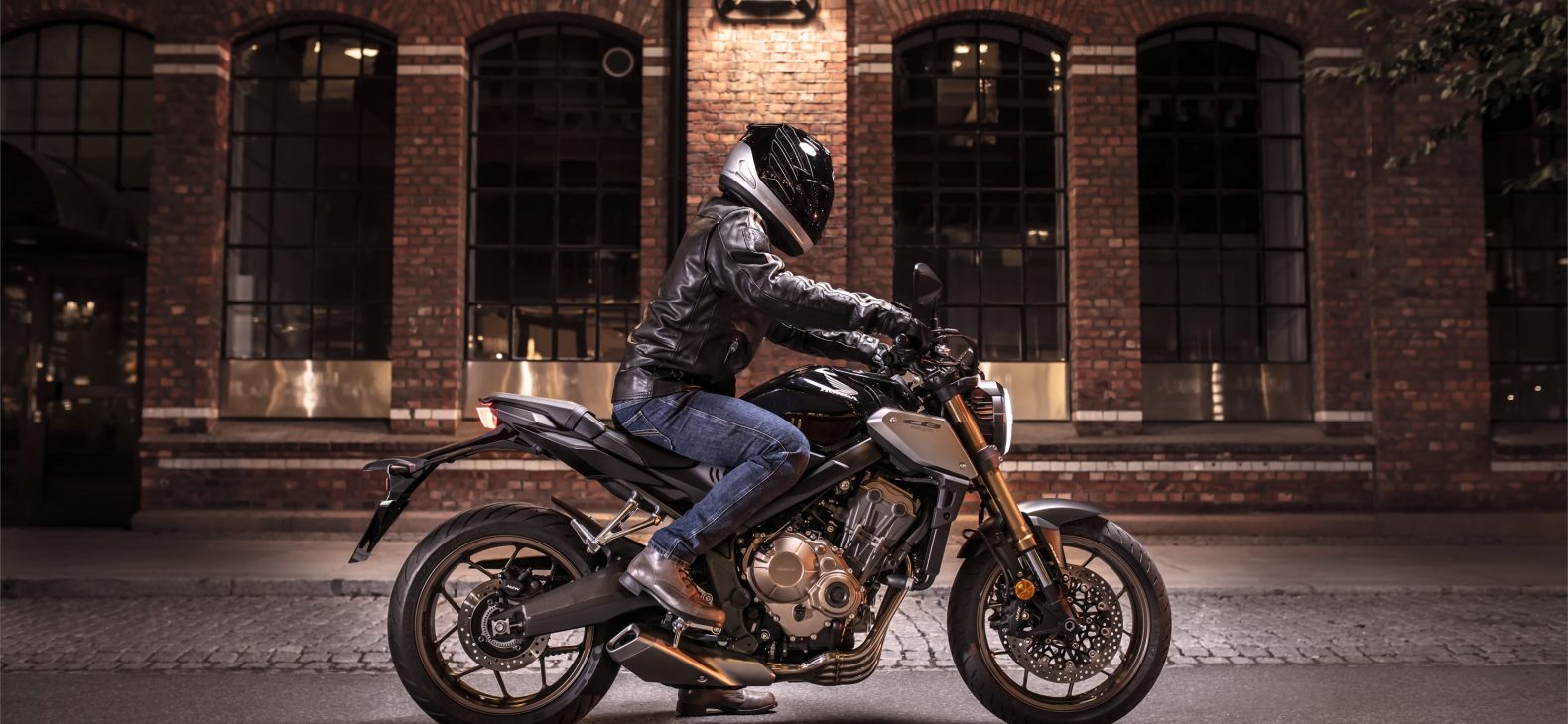 Principal 147+ imagen cb650r seat height In.thptnganamst.edu.vn