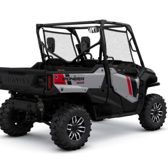 Pioneer SXS1000-M3T (Trail) Image 1