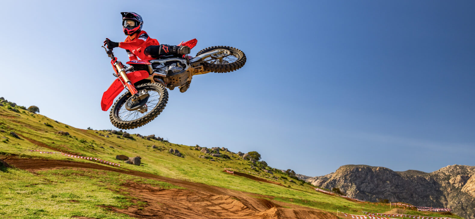25 Honda CRF450R_action_28 Image
