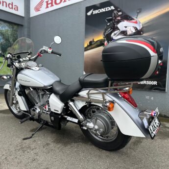 2011 HONDA VT750 SHADOW Image 1