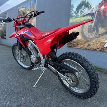 2023 HONDA CRF125FB Image 4