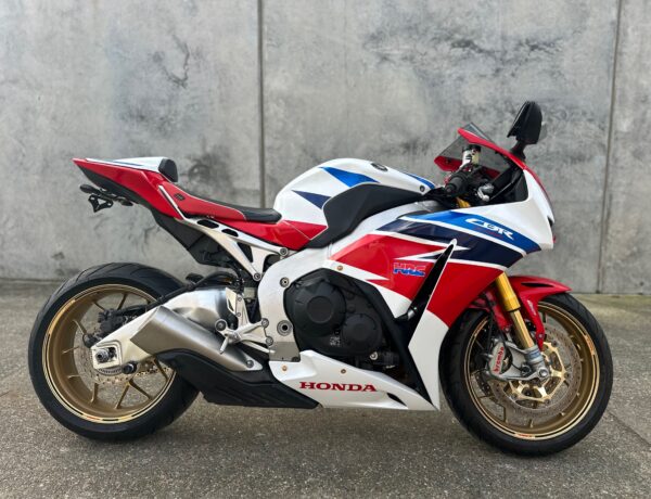 2014 HONDA CBR1000SP FIREBLADE Image