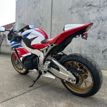 2014 HONDA CBR1000SP FIREBLADE Image 5